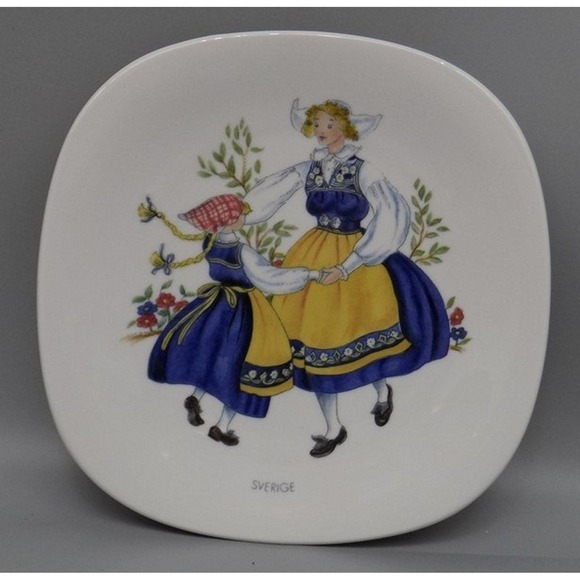 Rorstrand Other - Vintage Rorstrand Sweden JL 0682 7.5" Porcelain Plate Swedish National Costume